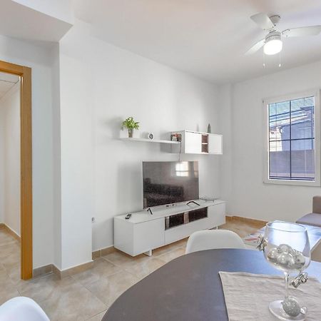 Amazing Apartment In Santa Pola Esterno foto