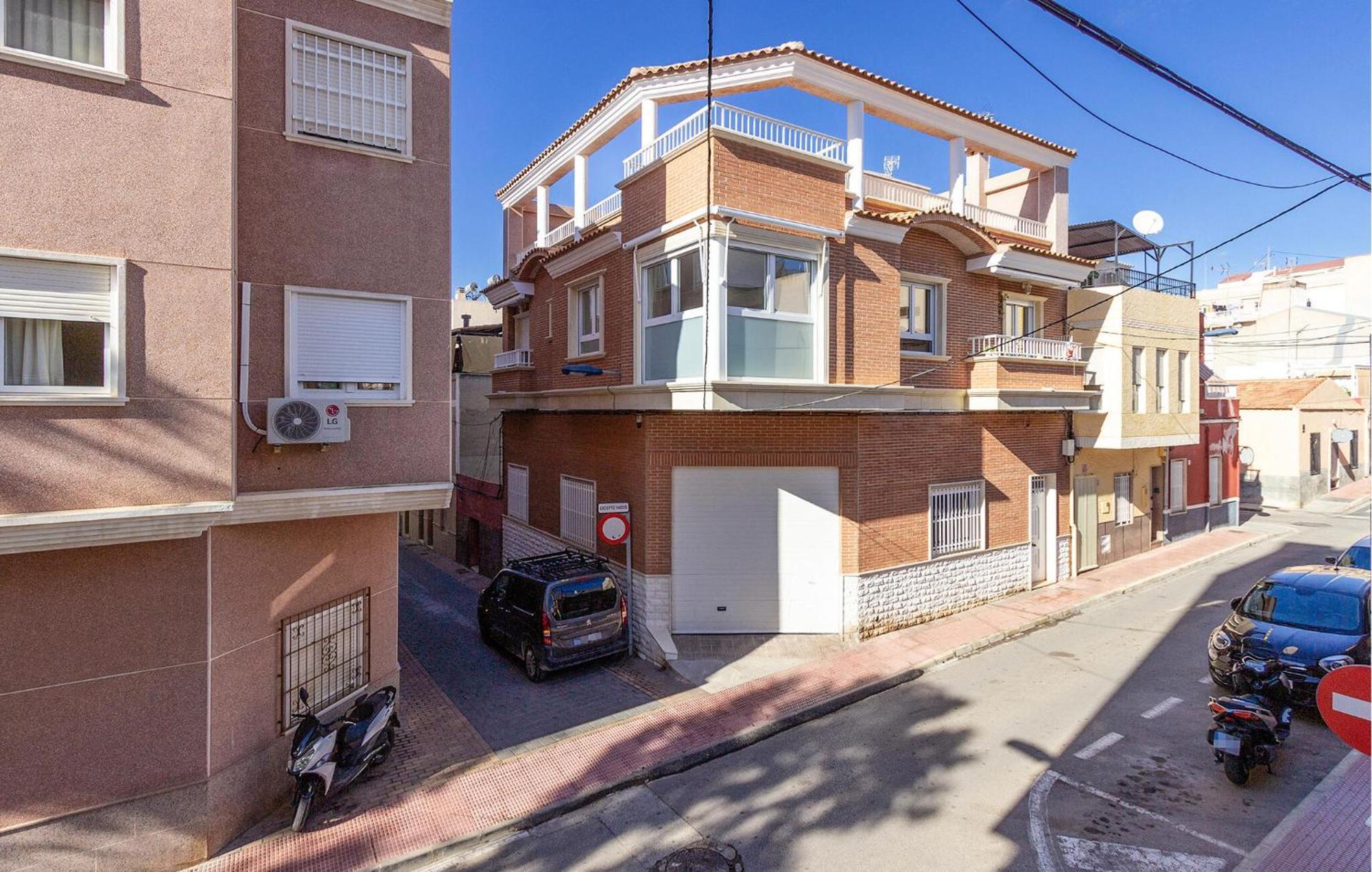 Amazing Apartment In Santa Pola Esterno foto